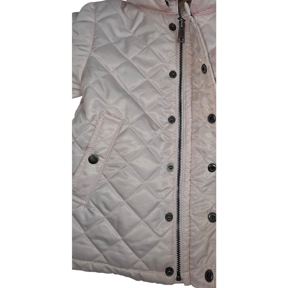 Girls 2T Burberry Ice Pink Quilted Jacket w/Removable Hood - Picture 3 of 13